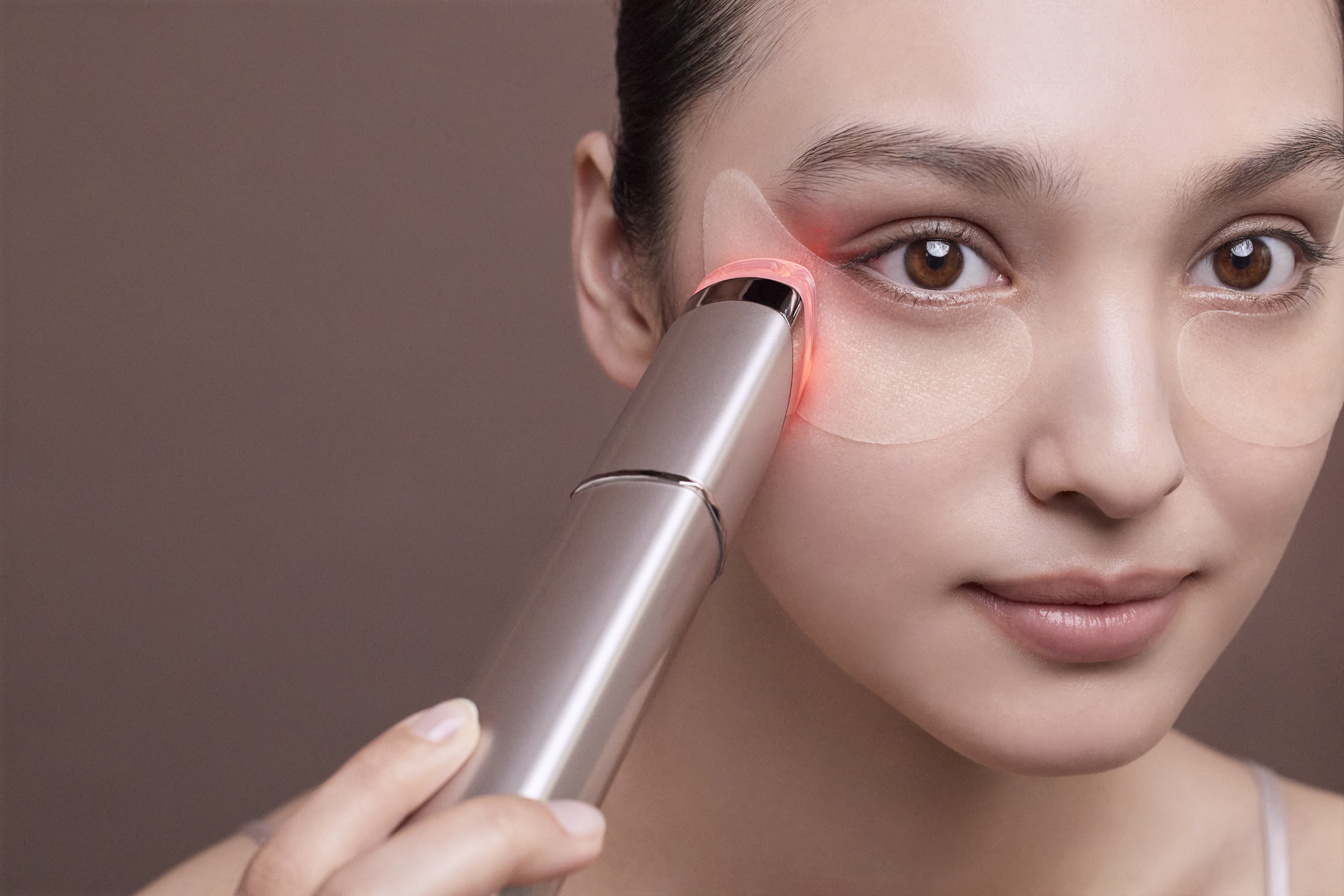 AXXZIA Mate For Eyes Matte Pink Pearl Eye Care (N) 1pc-DONKI